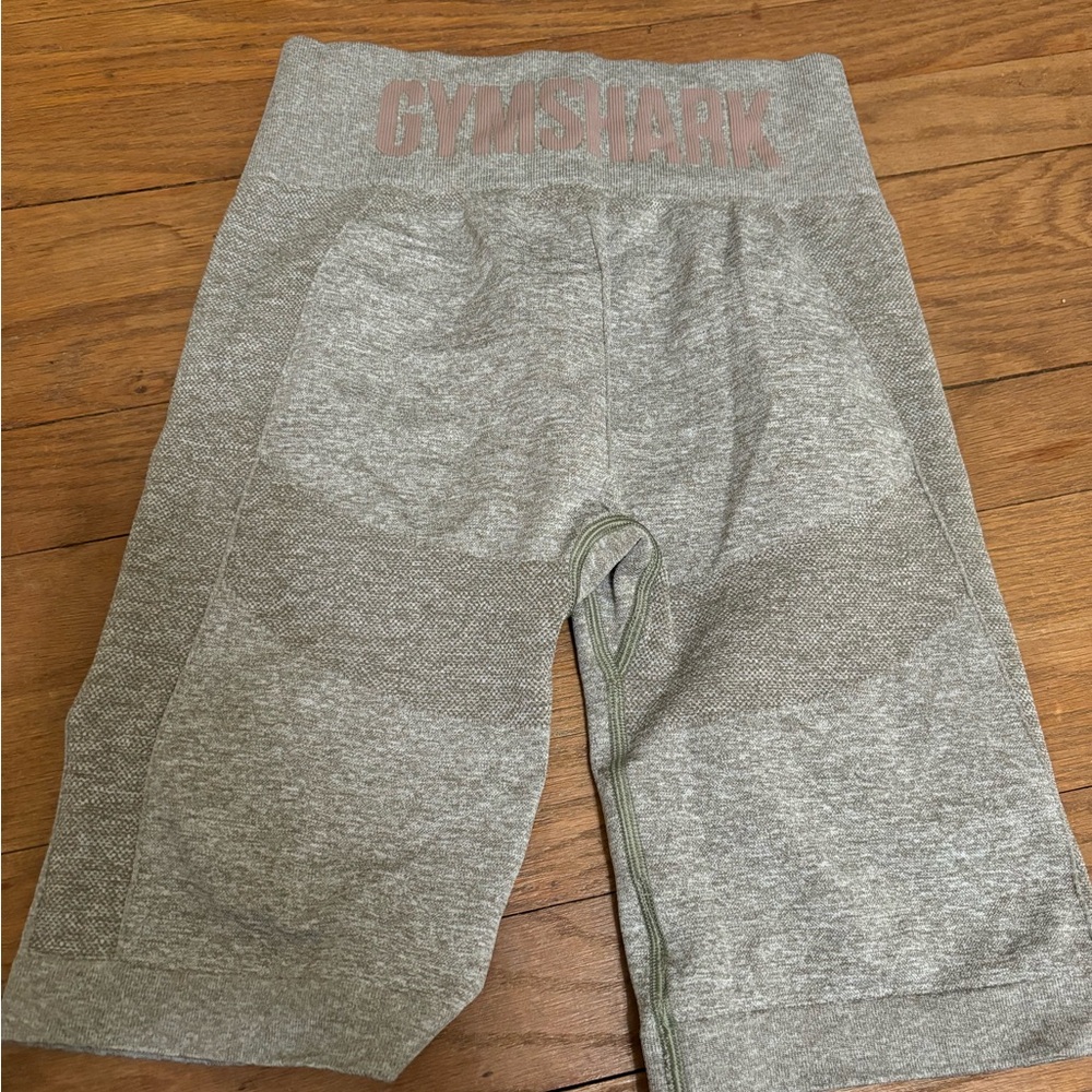 Gray workout spandex shorts gym shark size small